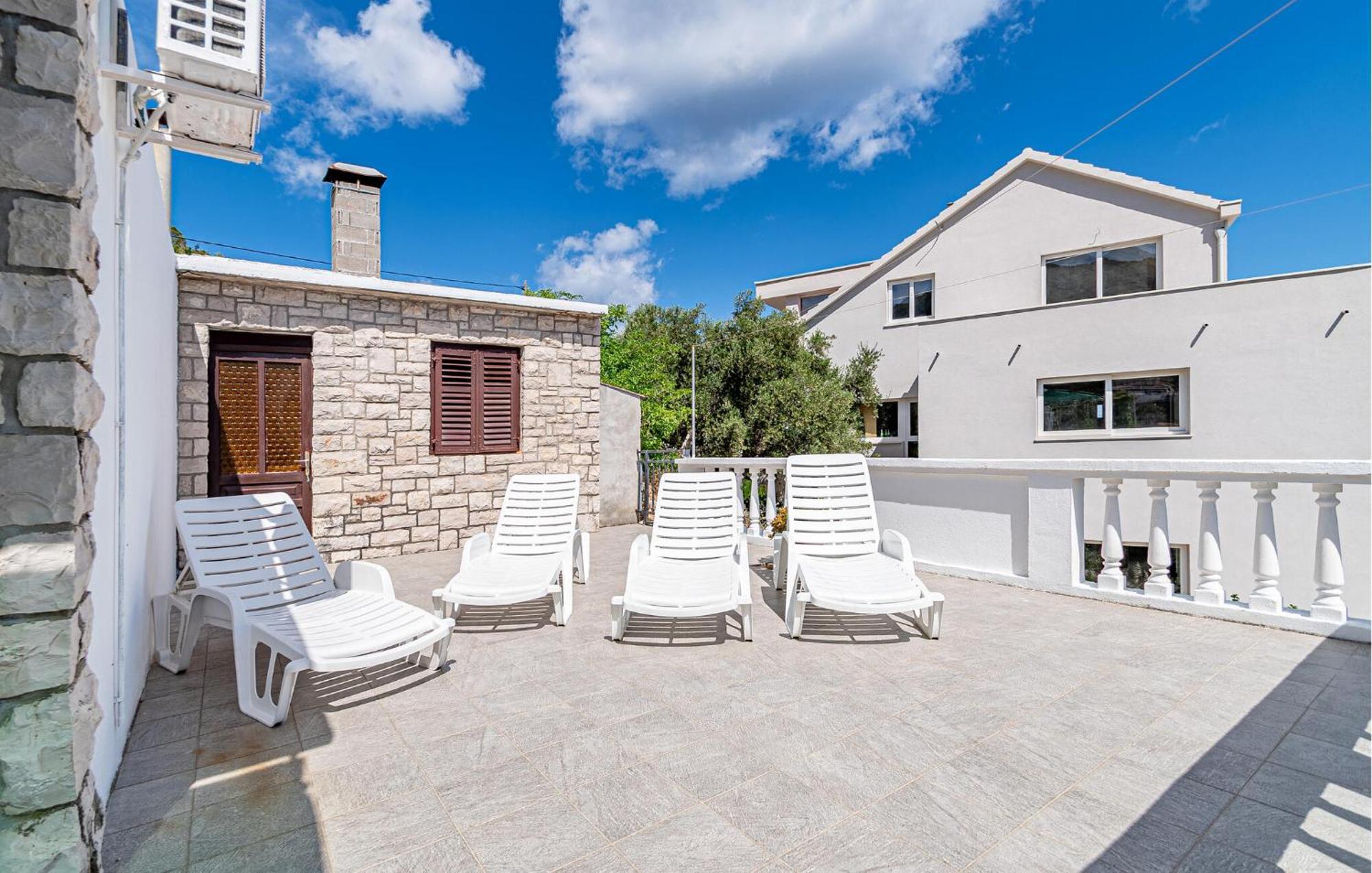 Stunning Home In Crnja Luka With Wifi Prigradica Dış mekan fotoğraf